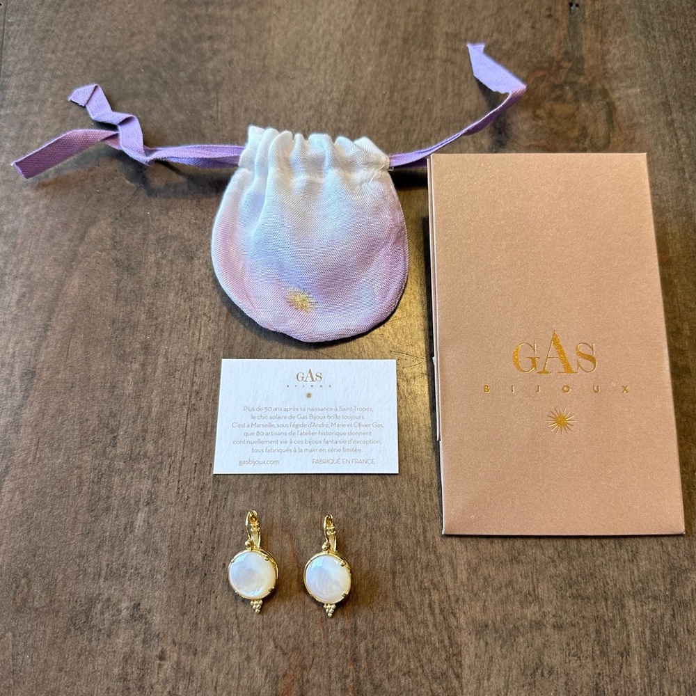 Gas Bijoux Mother Of Pearl Serti Earrings